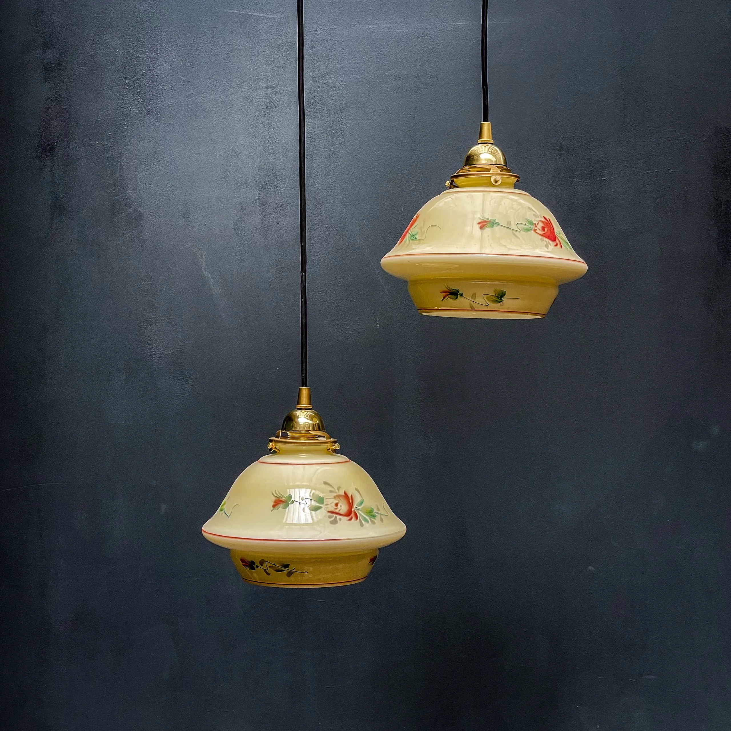double suspension verre beige motif fleurs