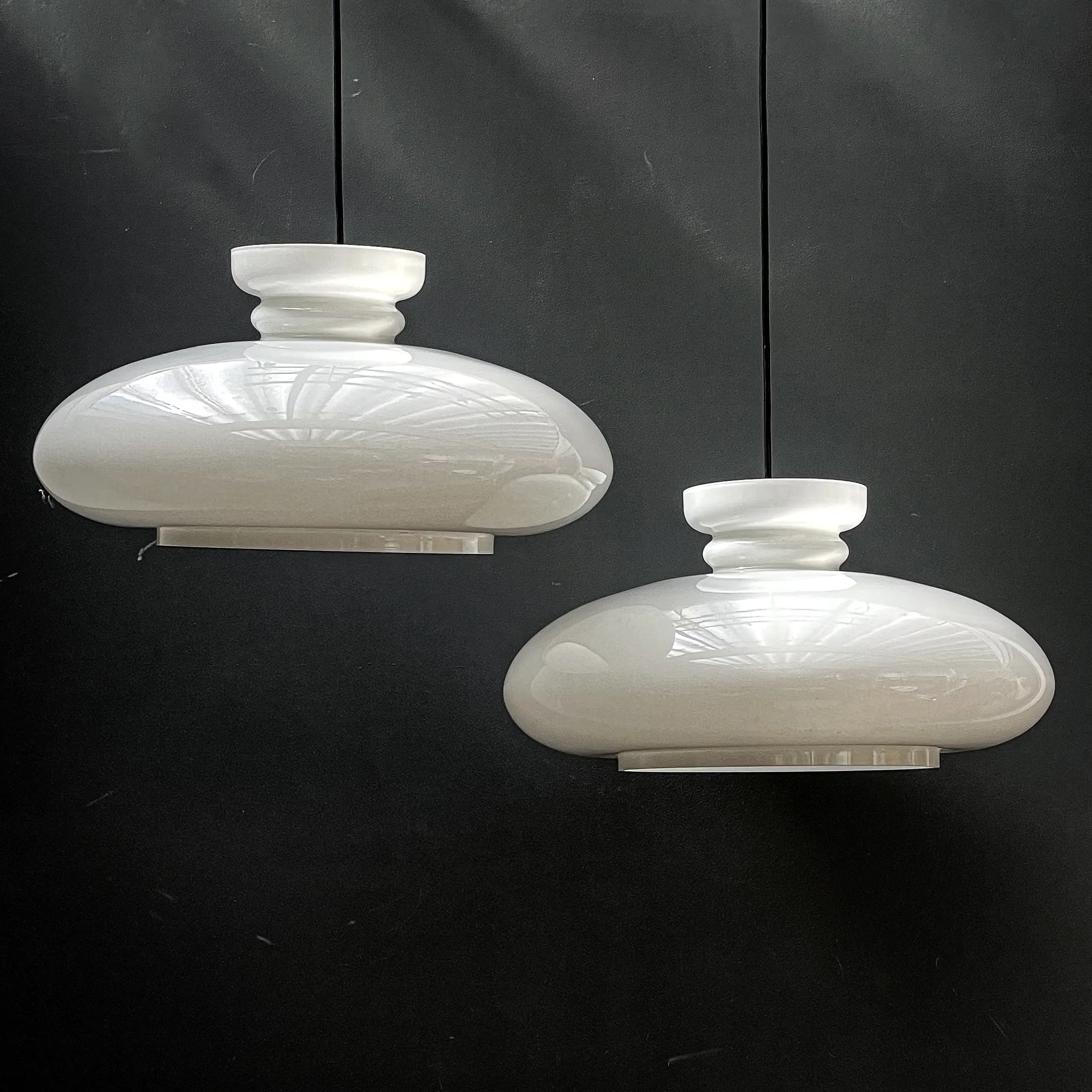 suspension forme blanche verre opaque